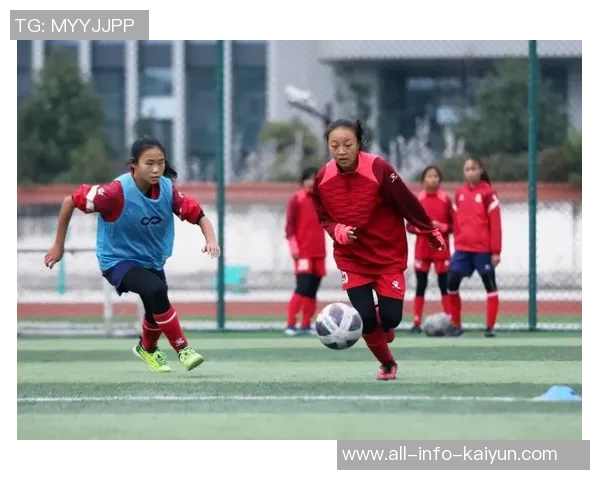 欧塞尔主席强调提升中国足球青少年比赛强度助力国际化发展