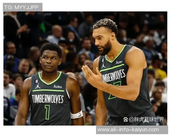 爱德华兹上半场表现抢眼12投7中三分球6投3中贡献全面数据17分2篮板3助攻2抢断1盖帽