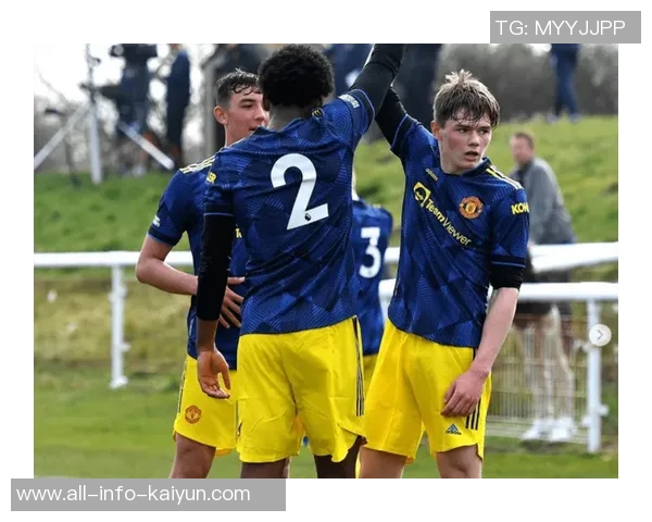 二年级球员崭露头角卡斯尔与萨尔场均得分均超15分 二年级球员崭露头角卡斯尔与萨尔场均得分均超15分