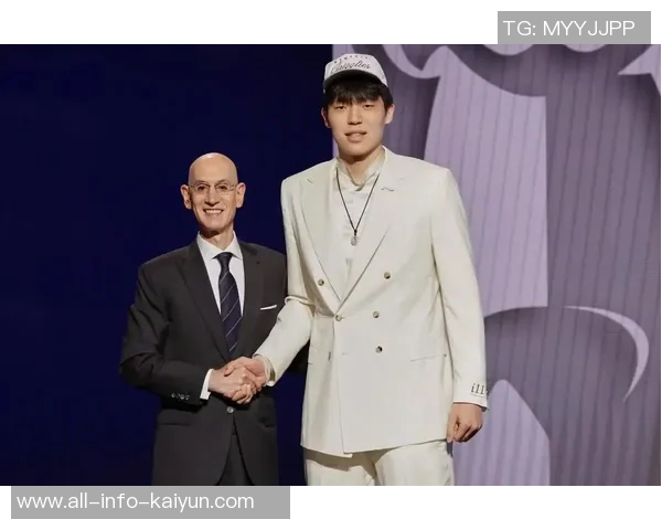 开拓者媒体人点评魔术杨瀚森表现8分钟内2次失误需加强控制